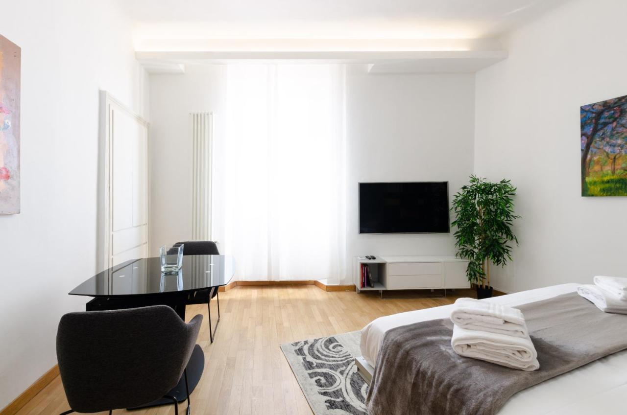 Design Apartment - Spadolini, Campus Bocconi Milan Exterior photo