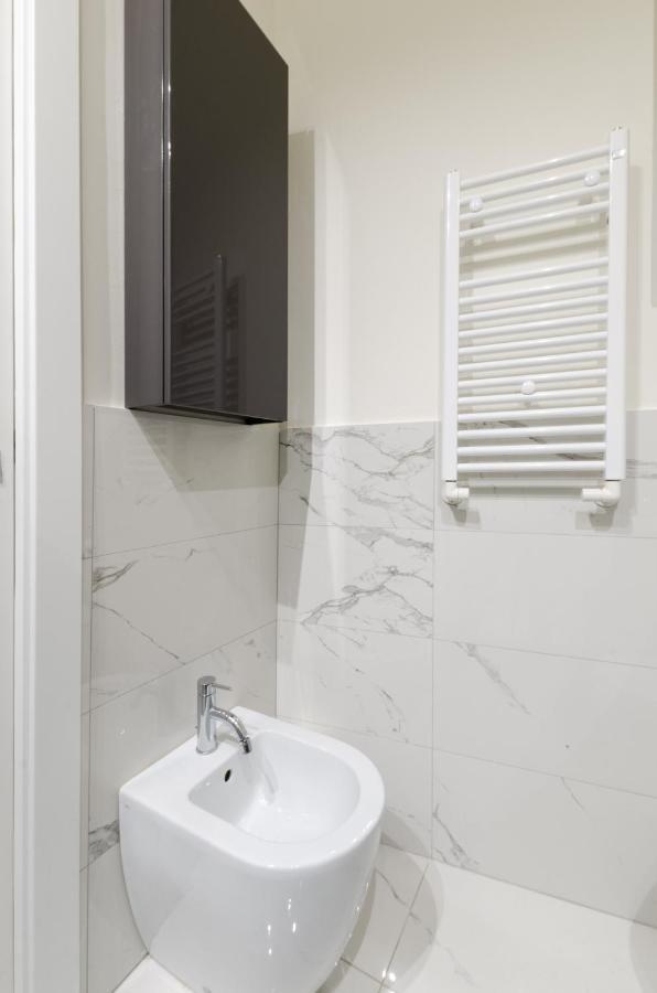 Design Apartment - Spadolini, Campus Bocconi Milan Exterior photo